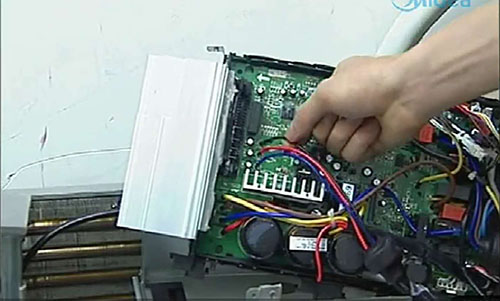 曲周美的空调电话是多少